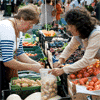 ASAE em acção de fiscalização na Praça da Fruta