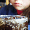 Estudo de Harvard liga a violência entre jovens ao consumo de refrigerantes Estudo de Harvard liga a violência entre jovens ao consumo de refrigerantes